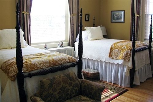 Hill Crest Bed & Breakfast Clifton Forge Bagian luar foto