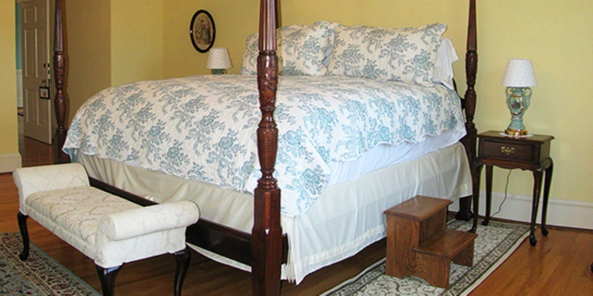Hill Crest Bed & Breakfast Clifton Forge Bagian luar foto